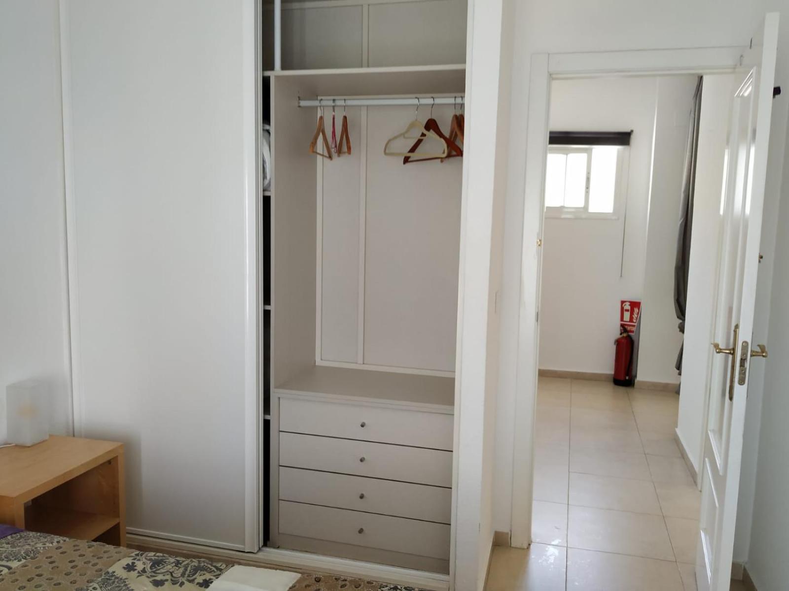 Atico De 1 Dormitorio En Pleno Centro Con Parking アヤモンテ エクステリア 写真