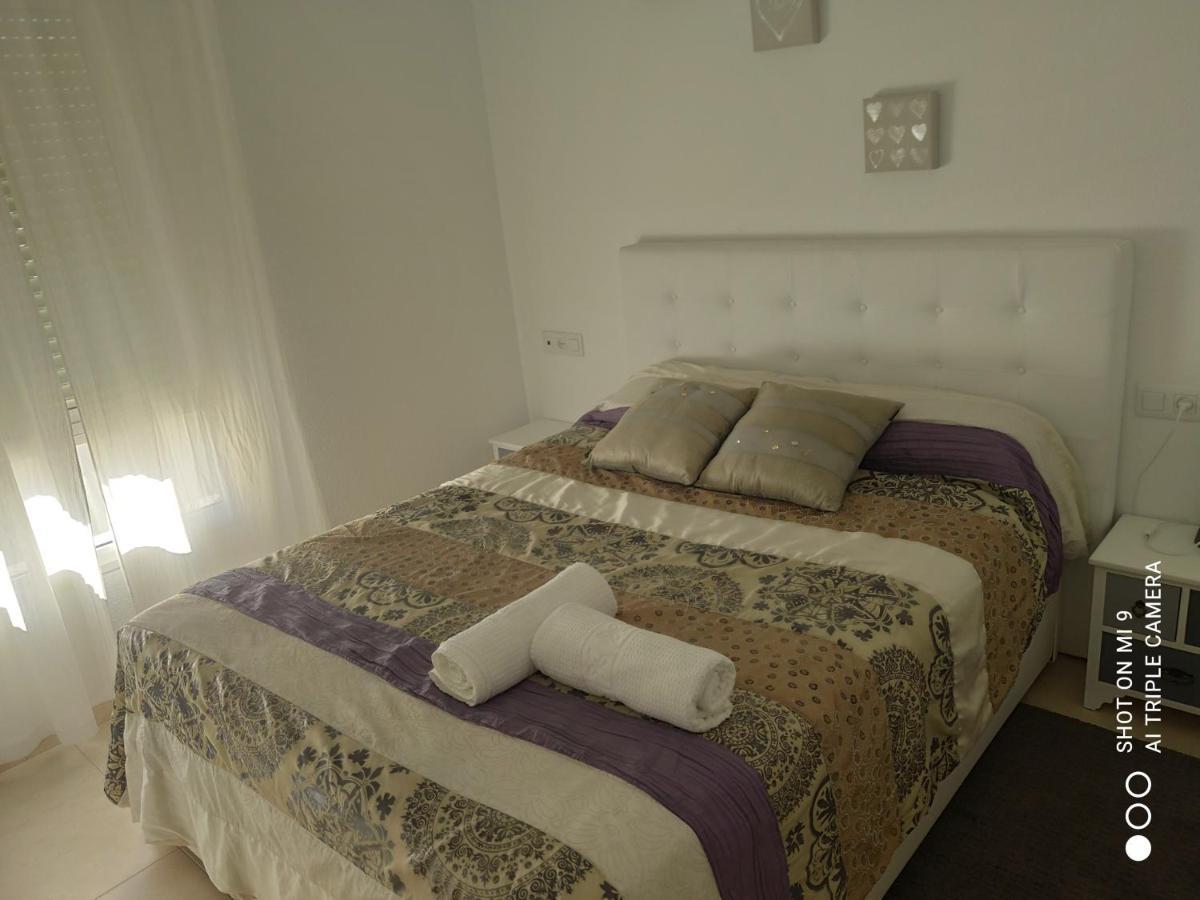 Atico De 1 Dormitorio En Pleno Centro Con Parking アヤモンテ エクステリア 写真